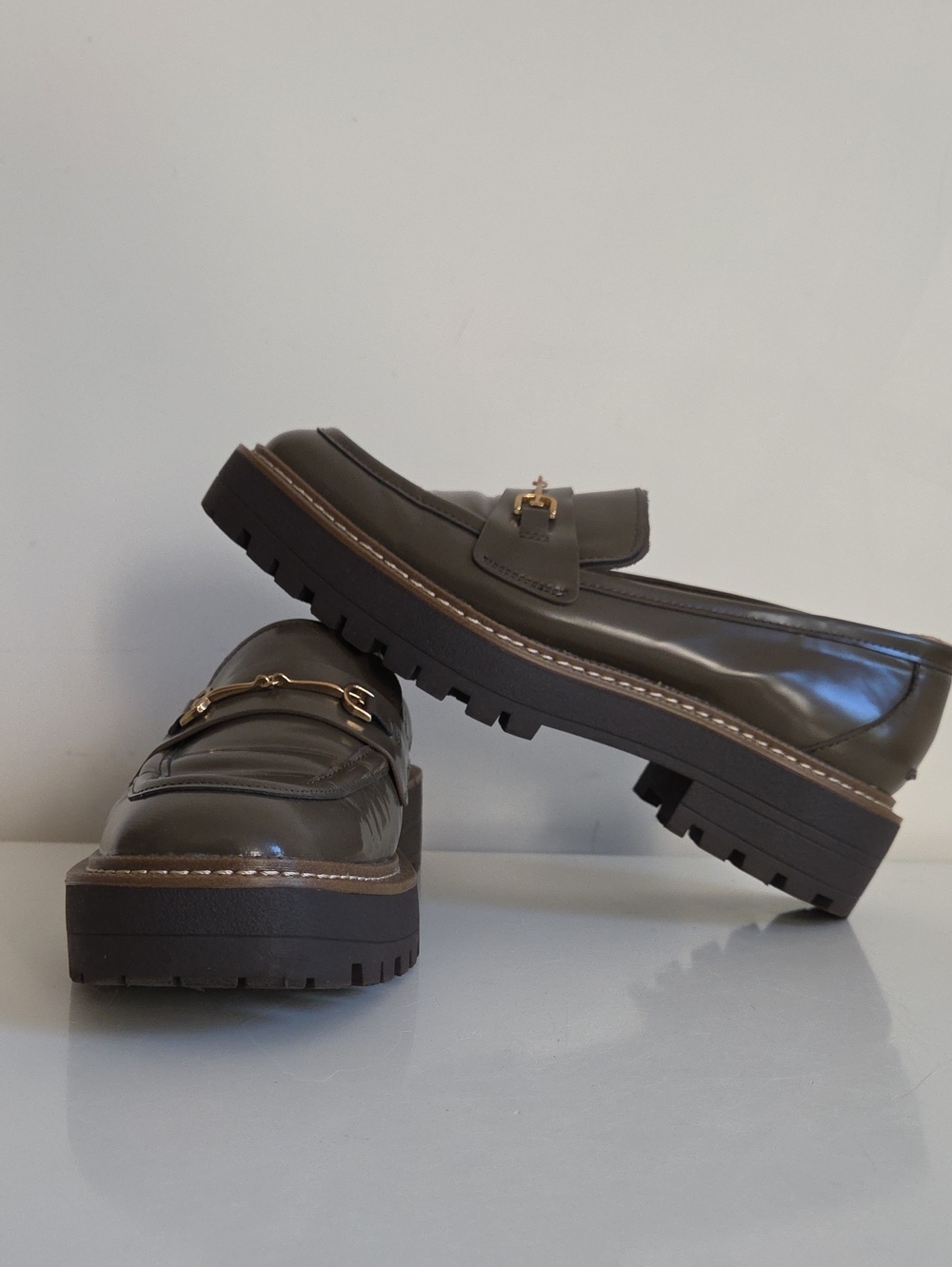 Sam Edelman Laurs Lug Sole Platform Loafers in Alpine Olive Green Size 9